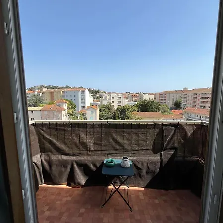 Lumineux En Centre Apartmán Saint-Raphaël